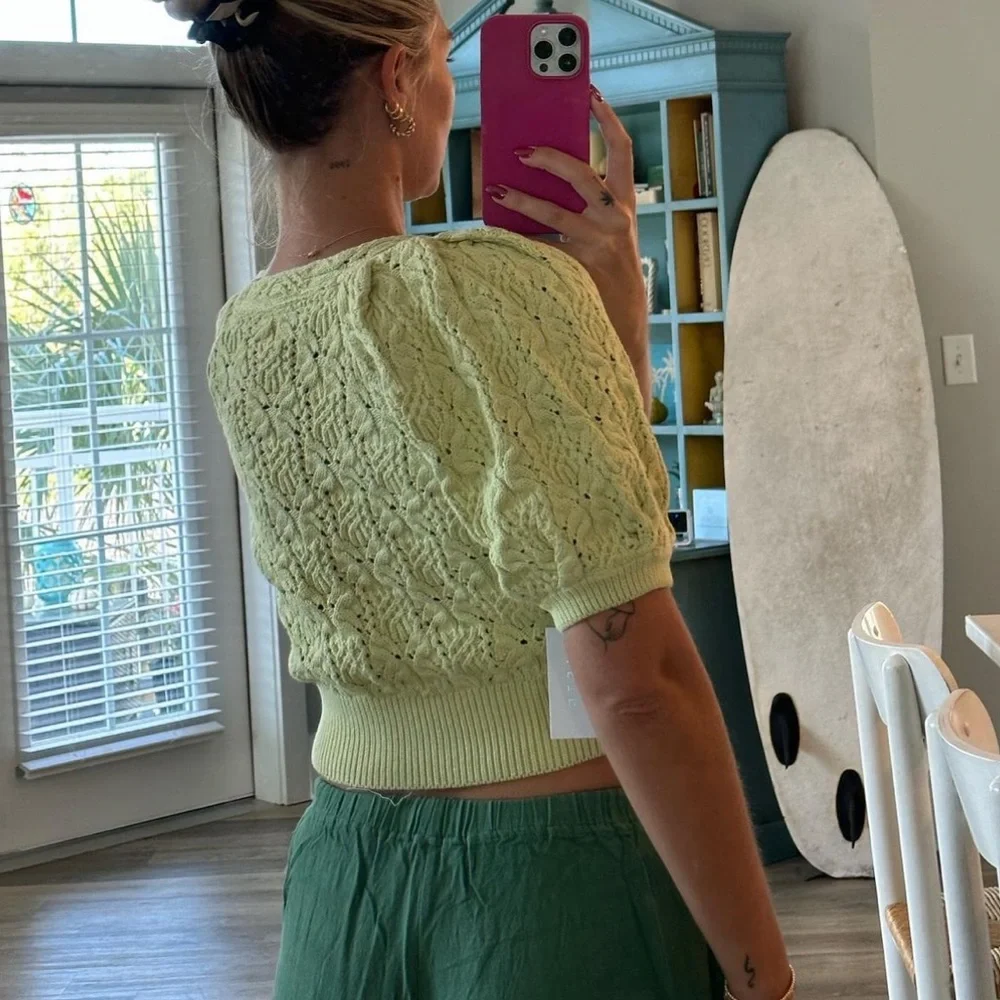 ASTR THE LABEL SWEATER TOP - Picture 5 of 6